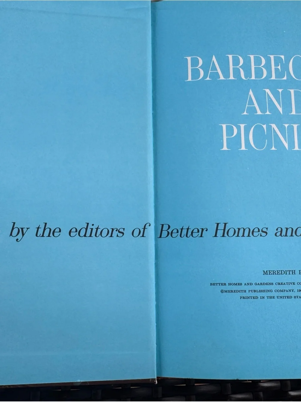 Vintage Better Homes & Gardens Barbecues & Picnics 1963 Retro Cookbook